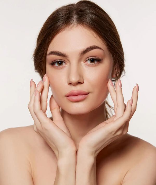 Ontdek onze filler prijzen in Antwerpen. Onze experts bij Pêche Skin Clinic bieden gepersonaliseerde behandelingen tegen rimpels, veroudering en meer